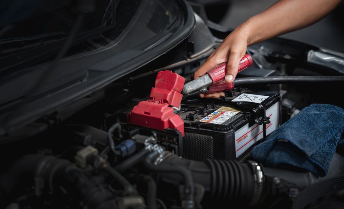 Awaryjny Rozruch Pojazdów 12/24V